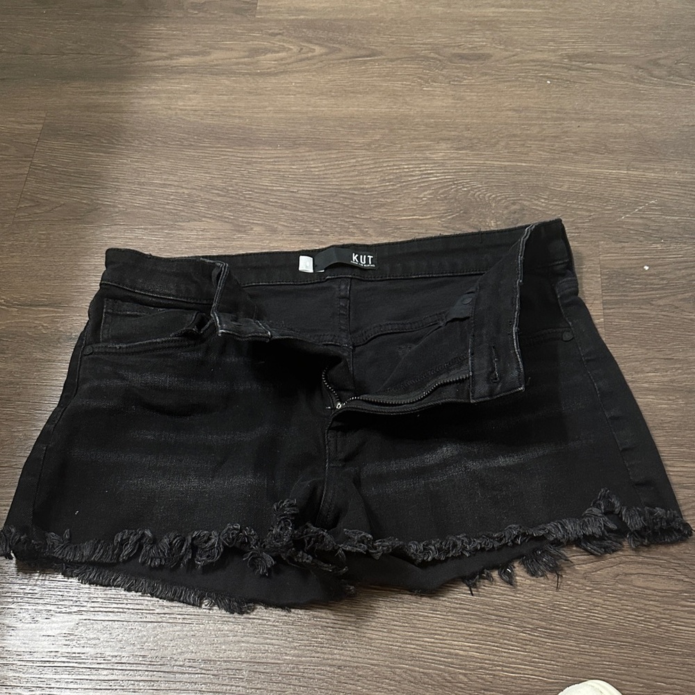 Kut from the Kloth Women's Black Denim Shorts